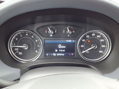 Used 2023 Buick Enclave Essence image 32