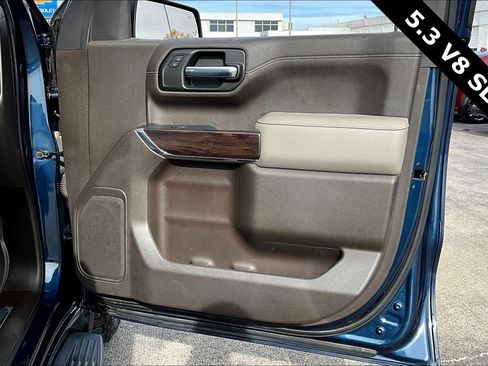 Used 2021 GMC Sierra 1500 SLT w/ SLT Premium Package image 28