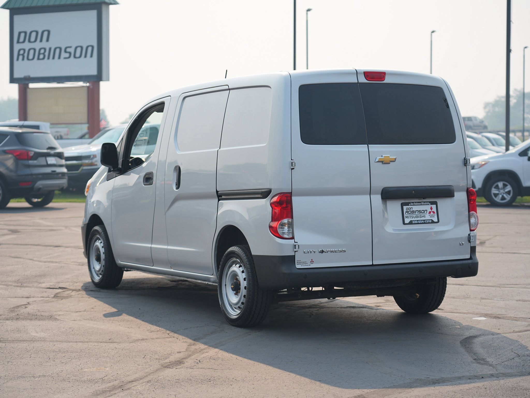 Used 2017 Chevrolet City Express LT w/ Technology Package FWD image 6