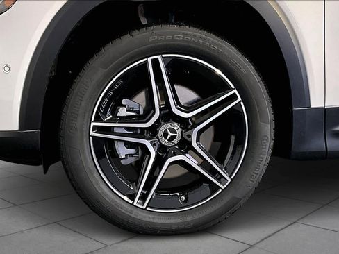 New 2026 Mercedes-Benz GLB 250 4MATIC image 17