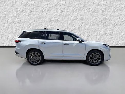New 2026 Lexus TX 350 AWD image 2