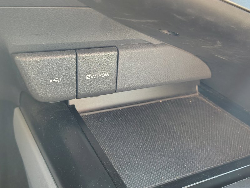 Used 2020 Toyota Camry LE FWD image 20
