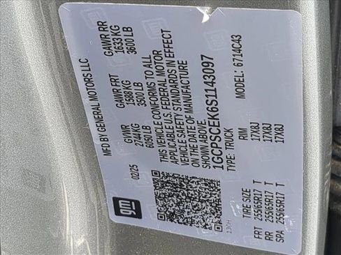 Used 2025 Chevrolet Colorado LT w/ Advanced Trailering Package RWD image 25