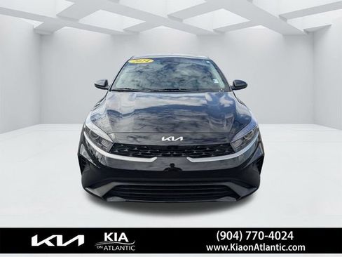 Used 2024 Kia Forte LXS image 8