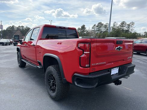 New 2026 Chevrolet Silverado 2500 ZR2 image 7