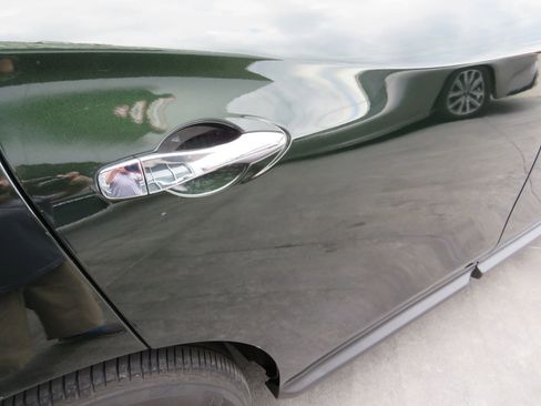 Used 2018 Nissan Pathfinder SV w/ SV All Weather Package image 37