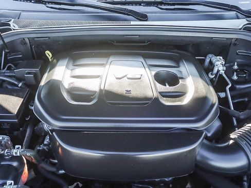 Used 2017 Jeep Grand Cherokee Laredo image 26