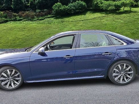 Used 2021 Audi A4 2.0T Premium Plus w/ Premium Plus Package image 5