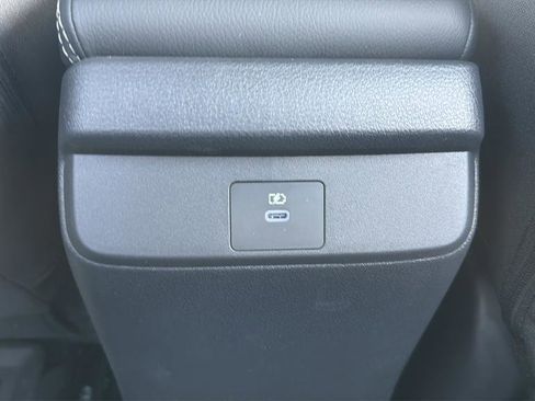 New 2026 Nissan Sentra SV FWD image 17
