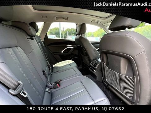 Used 2025 Audi Q5 Premium w/ Convenience Package AWD/4WD image 19