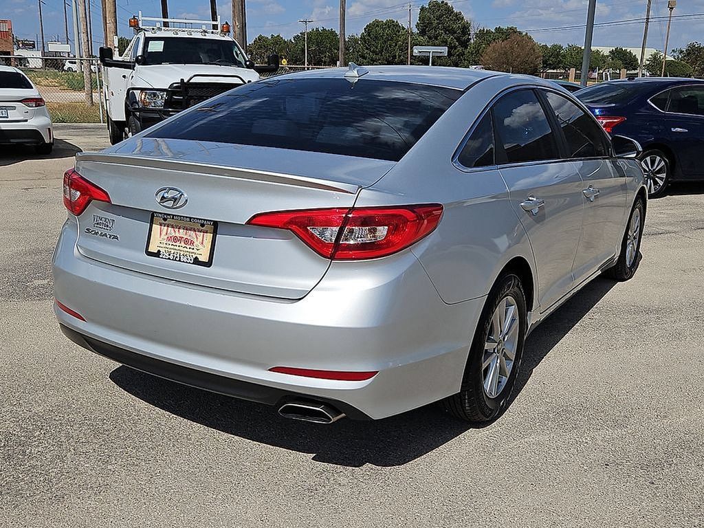Used 2017 Hyundai Sonata SE FWD image 7