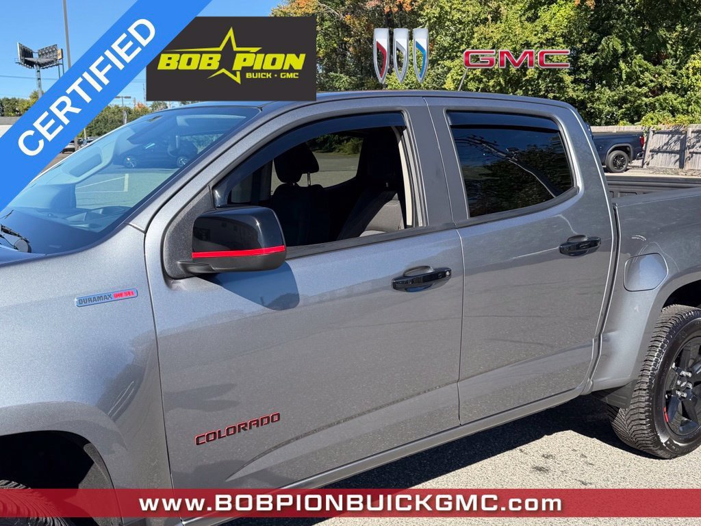 Used 2022 Chevrolet Colorado LT w/ Redline Special Edition AWD/4WD image 10