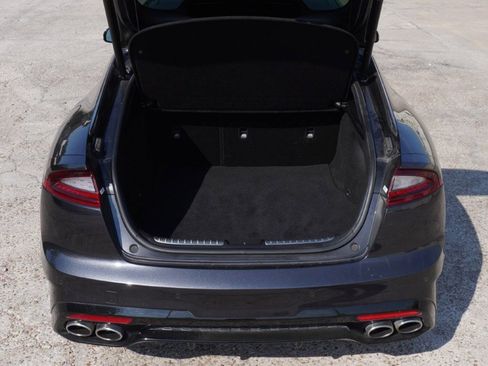 Used 2021 Kia Stinger GT2 image 6