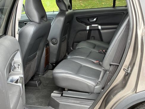 Used 2009 Volvo XC90 3.2 image 11