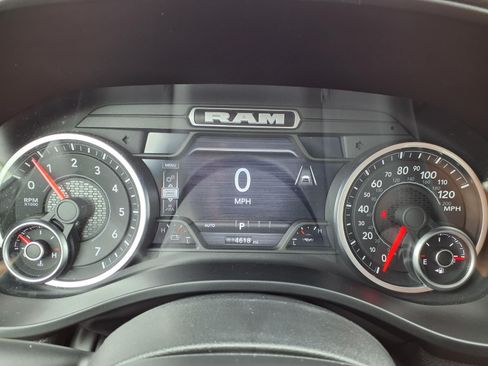 Used 2025 RAM 1500 Big Horn AWD/4WD image 14