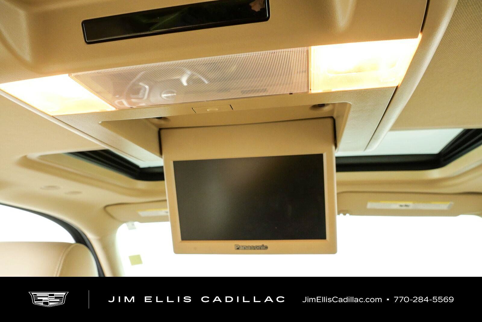Used 2014 GMC Yukon XL Denali RWD image 18