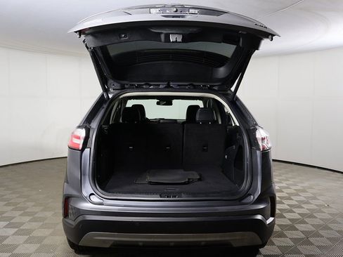 Used 2022 Ford Edge SEL w/ Convenience Package image 14