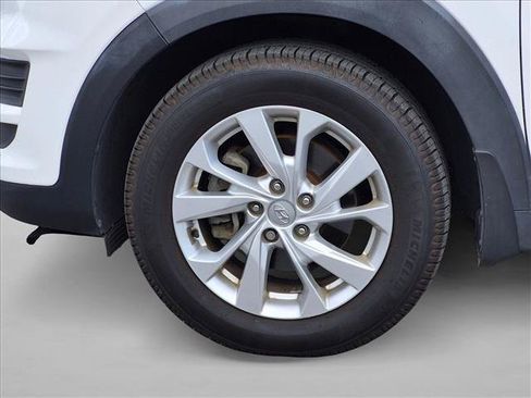 Used 2019 Hyundai Tucson SE FWD image 9