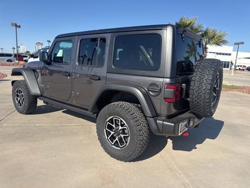 New 2026 Jeep Wrangler Unlimited Rubicon image 3