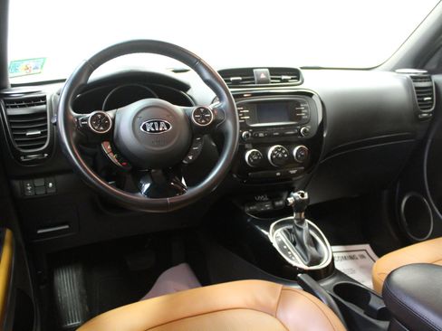 Used 2016 Kia Soul ! w/ Umber Package 1 image 7