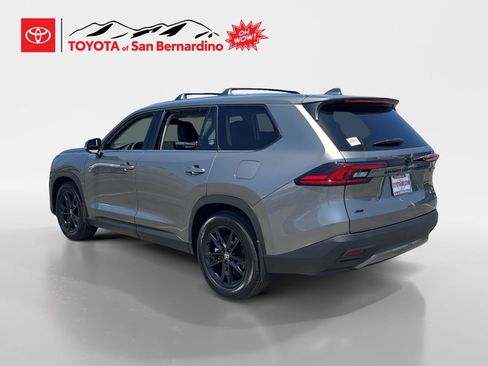 New 2026 Toyota Grand Highlander AWD image 3