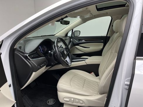 Certified 2023 Buick Enclave Avenir w/ Trailering Package, 5000 lbs. AWD/4WD image 3