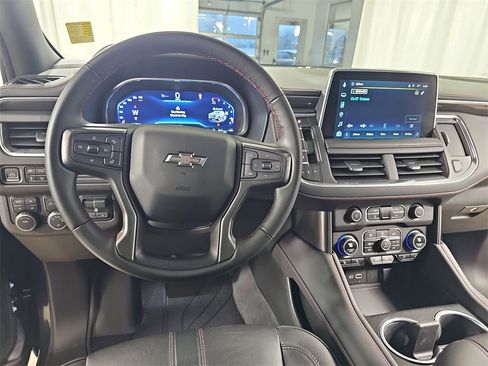 Certified 2024 Chevrolet Suburban RST w/ Luxury Package image 27