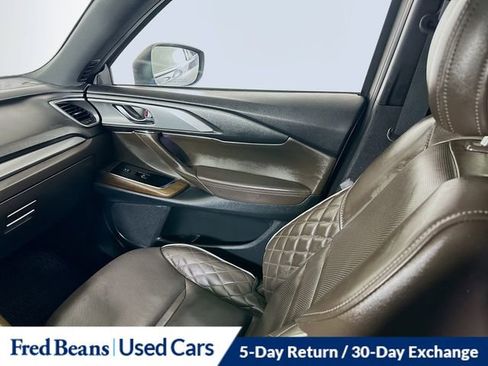 Used 2022 MAZDA CX-9 Signature image 25