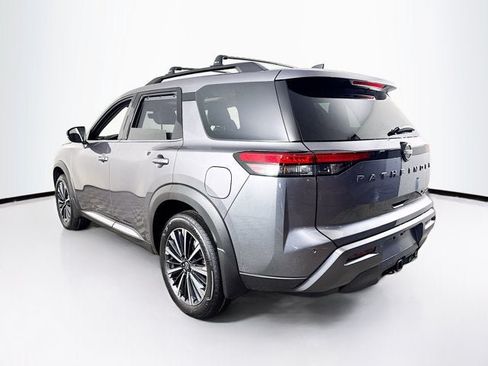 New 2026 Nissan Pathfinder Platinum w/ Cargo Package AWD/4WD image 7