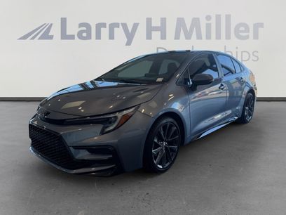 Certified 2025 Toyota Corolla SE w/ Convenience Package