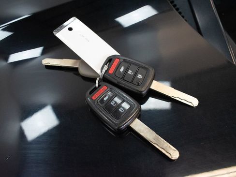 Used 2019 Honda CR-V LX image 24