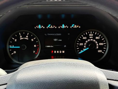 Used 2019 Ford F150 XLT w/ Equipment Group 302A Luxury image 7