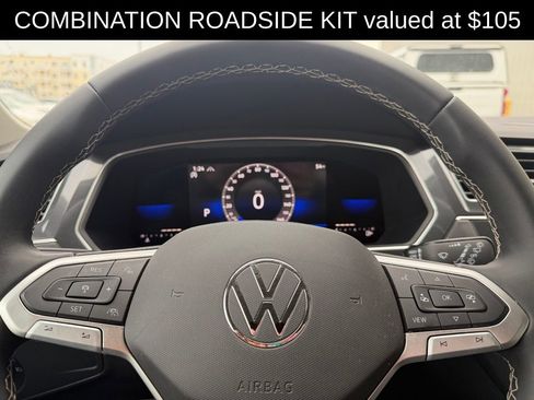 Used 2022 Volkswagen Tiguan SE image 7