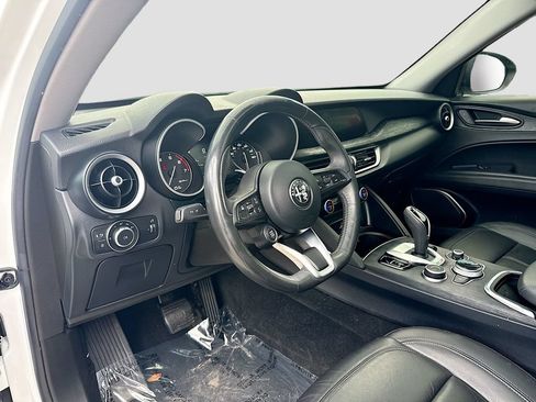 Used 2021 Alfa Romeo Stelvio Sprint w/ Nero Edizione RWD image 9