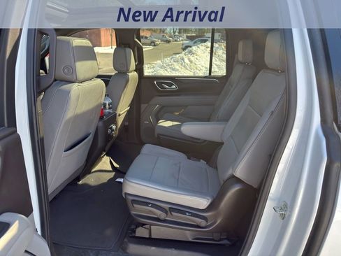Certified 2023 GMC Yukon XL SLT image 8