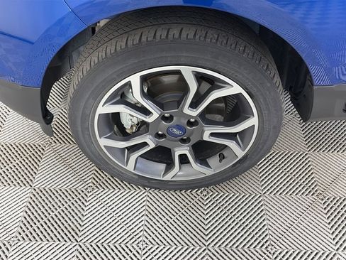 Used 2019 Ford EcoSport SES w/ SES Black Appearance Package image 8