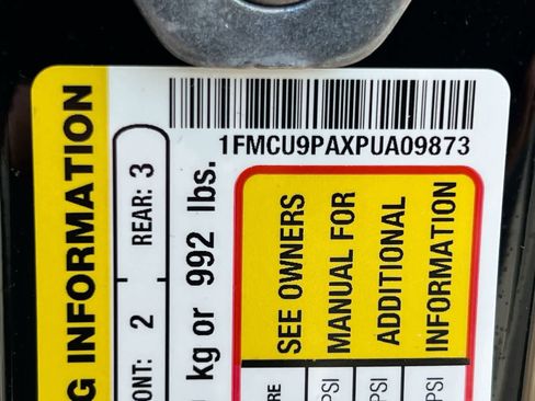 Used 2023 Ford Escape ST-Line Elite image 35