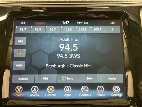 Used 2022 Jeep Cherokee Limited AWD/4WD image 12