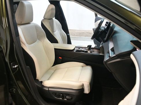 Used 2023 Lexus RX 350 w/ Cold Area Package image 32