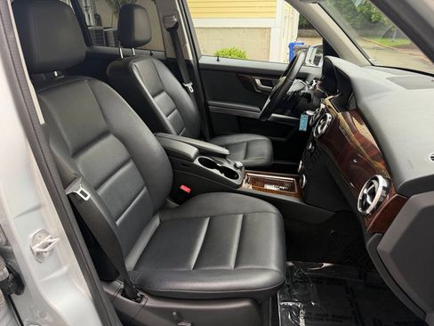 Used 2013 Mercedes-Benz GLK 350 4MATIC image 19