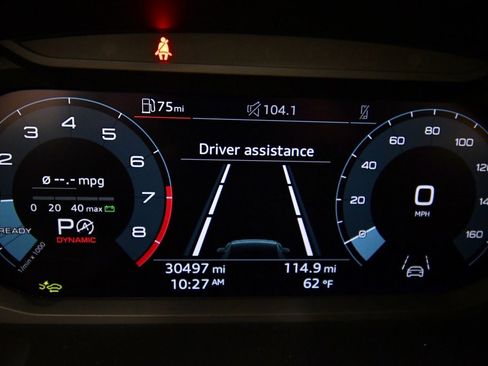 Used 2025 Audi Q3 2.0T Premium image 23