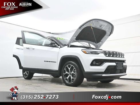 New 2026 Jeep Compass Limited AWD/4WD image 32