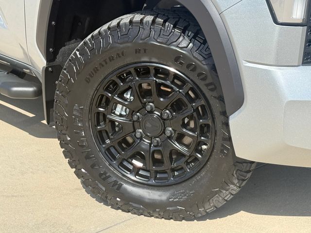 Used 2026 Toyota Tundra SR5 AWD/4WD image 2