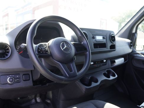Used 2021 Mercedes-Benz Sprinter 2500 w/ Driver Convenience Package image 3