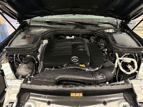 Certified 2022 Mercedes-Benz GLC 300 4MATIC image 21