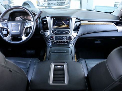 Used 2017 GMC Yukon Denali w/ Open Road Package image 34
