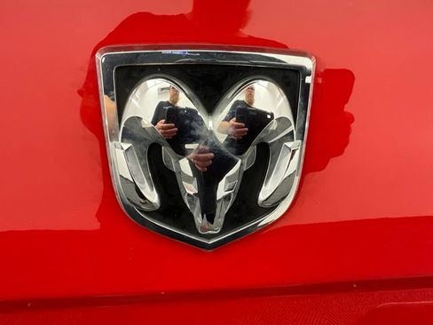 Used 2022 RAM 1500 Classic SLT RWD image 24