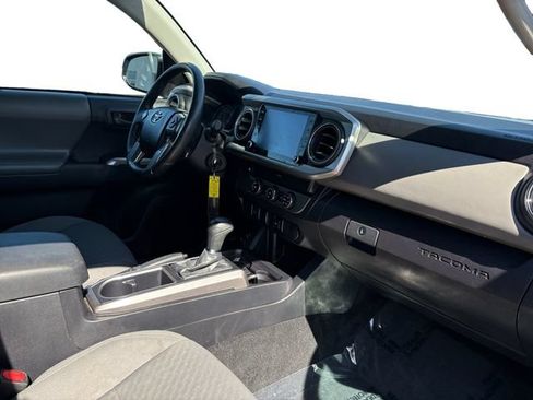 Used 2021 Toyota Tacoma SR5 RWD image 20