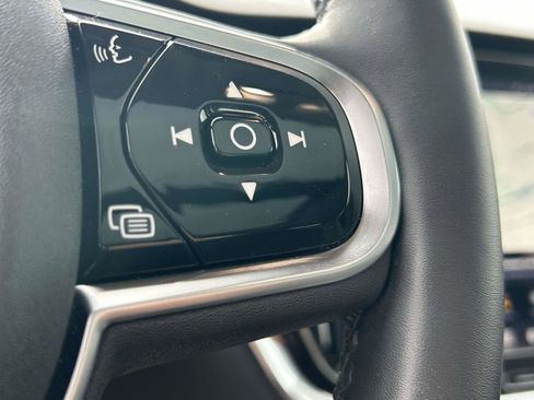 Certified 2025 Volvo S60 T8 Plus image 22