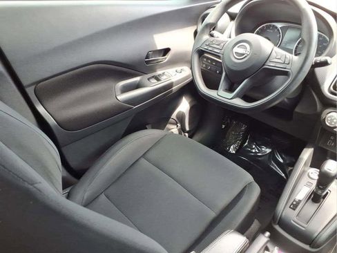 Used 2023 Nissan Kicks S FWD image 19